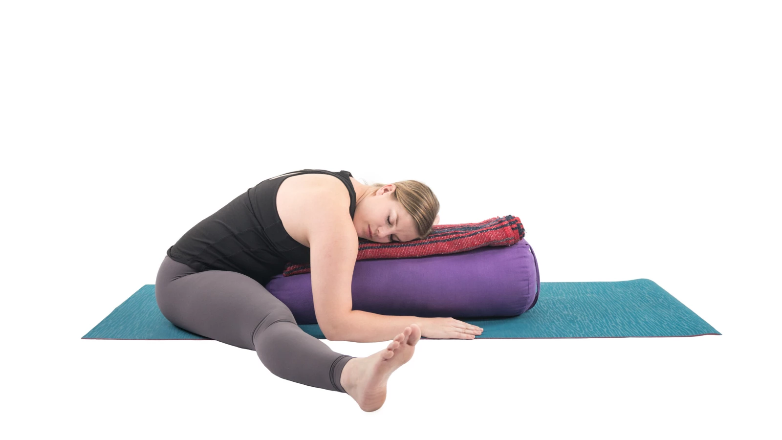 How to Choose a Yoga Bolster - Triangle Yoga