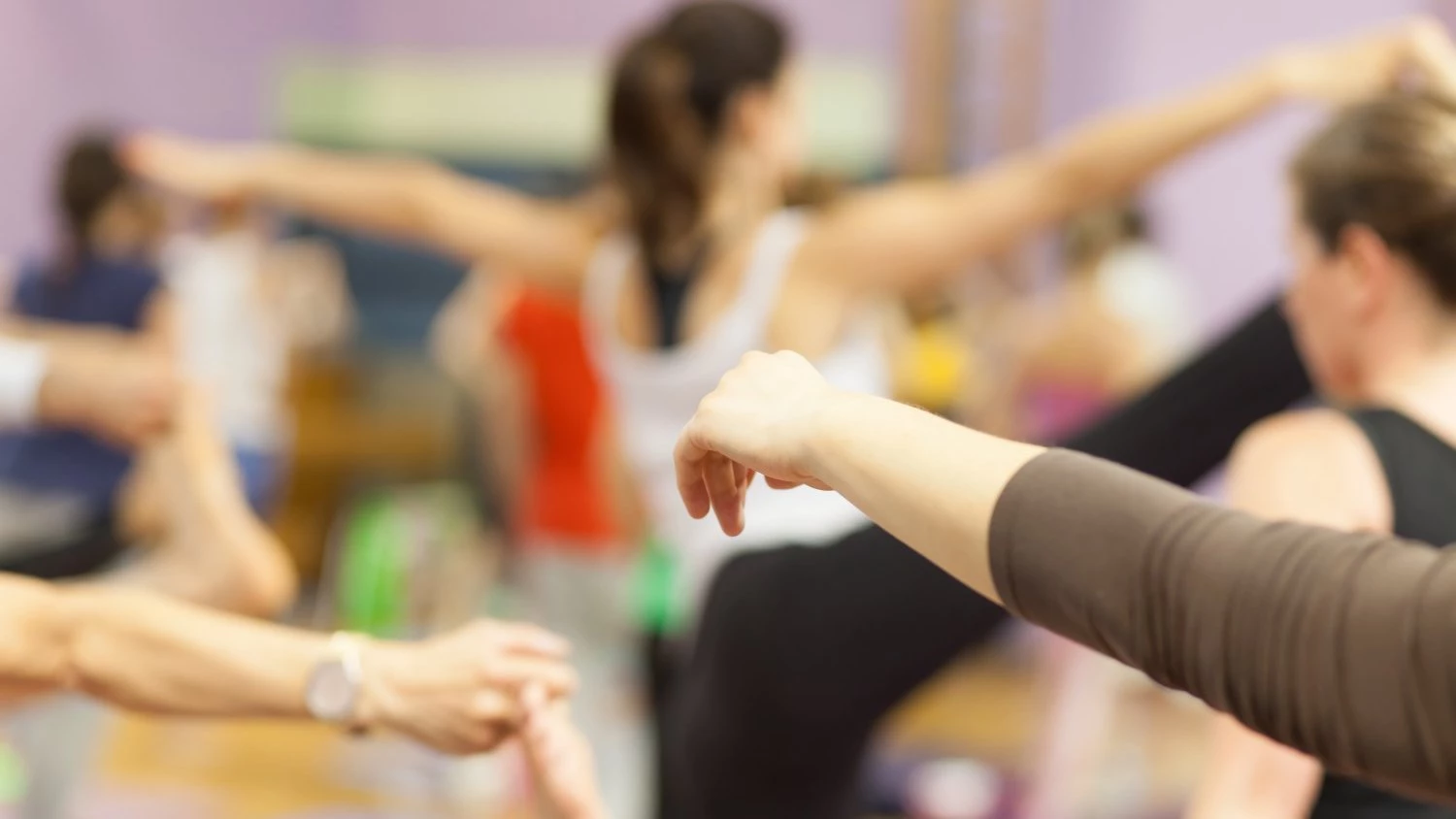 25 Hot Yoga Pants Photos Taken At Right Moment 2016 —