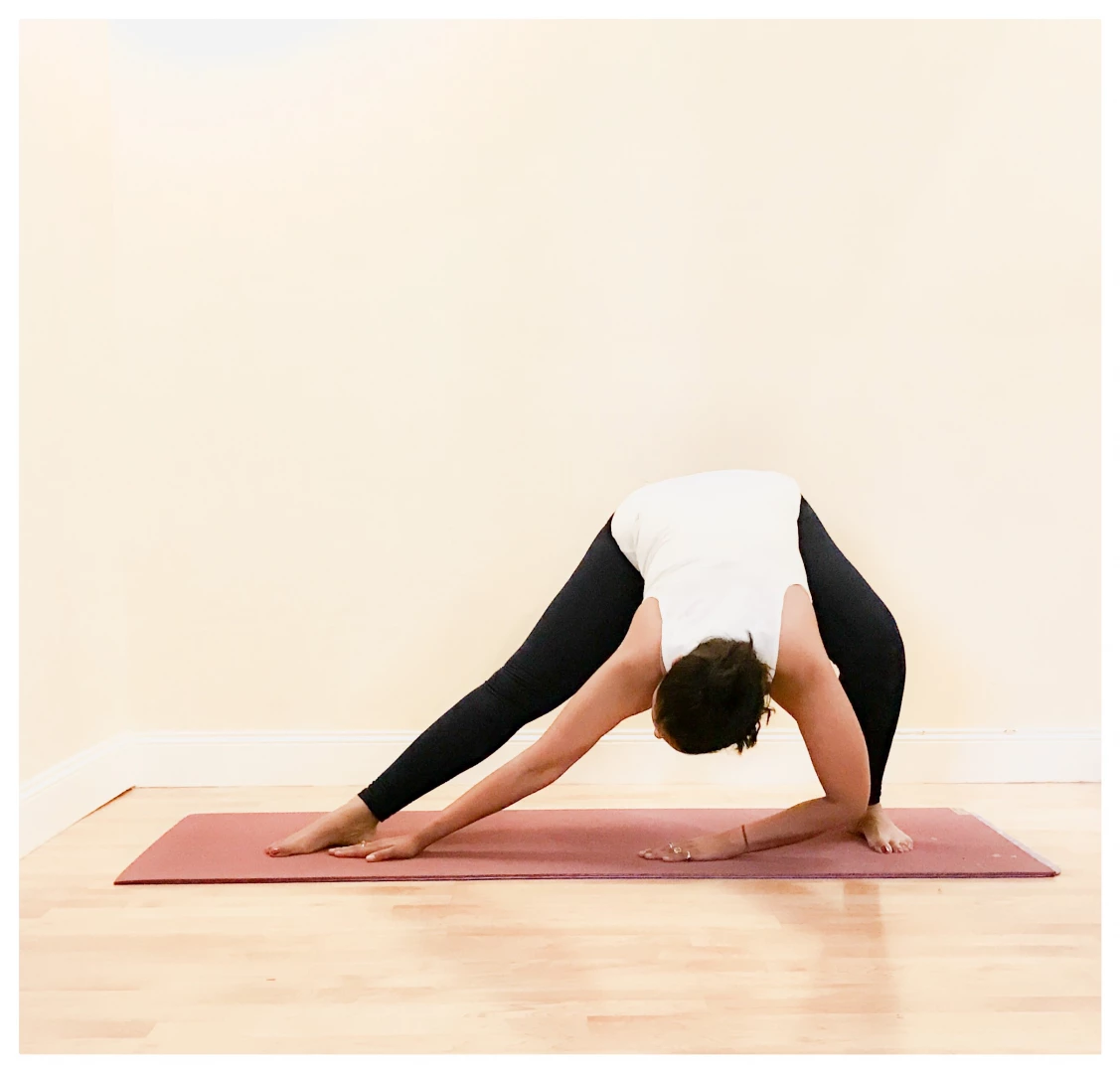 sahaja_ardha_malasana_spontaneous_flowing_half_squat_pose