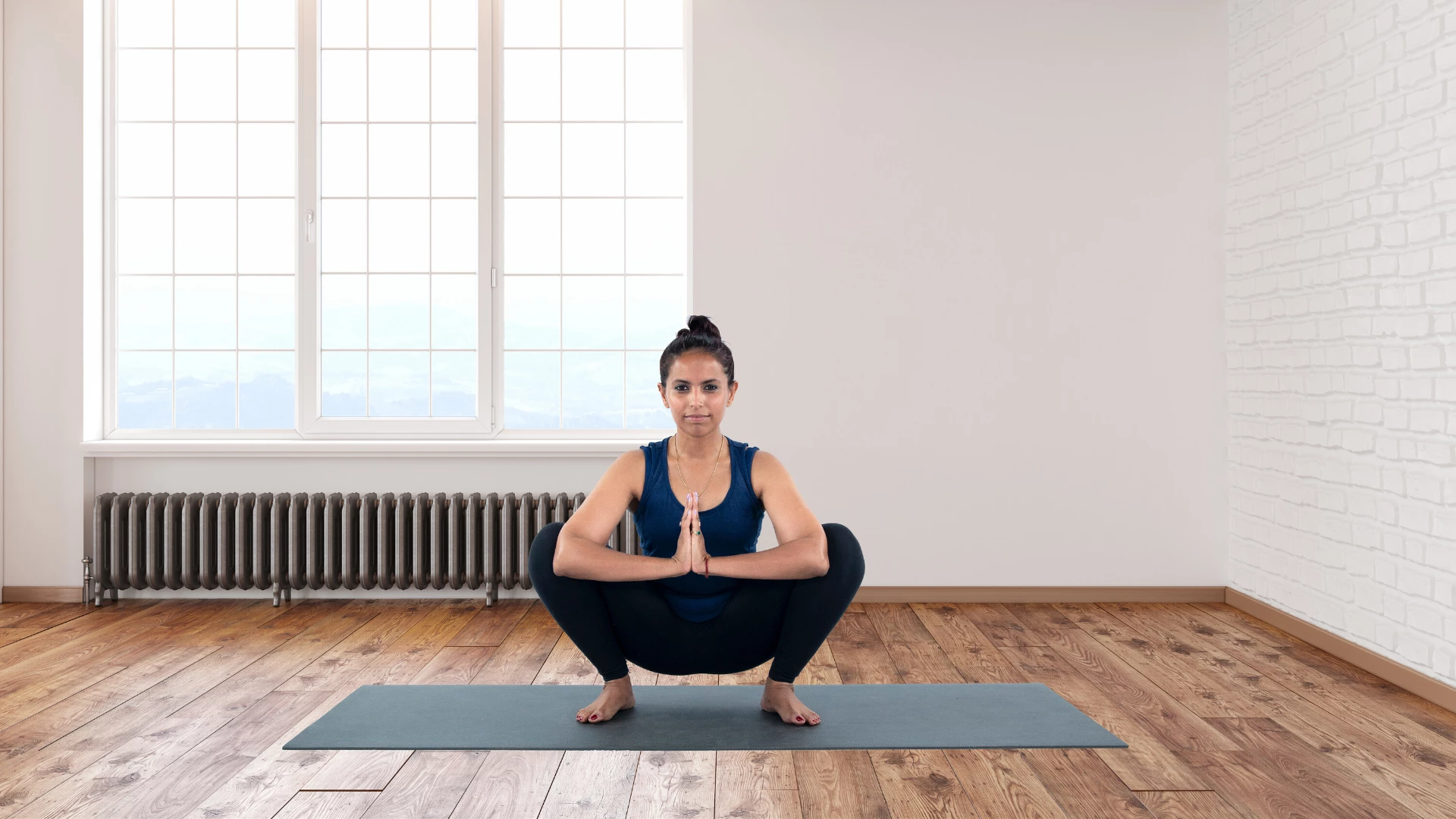 Woman Doing Ashtanga Vinyasa Yoga Asana Parsvottanasana Intense Side  Stretch Pose On Yoga Mat On Yoga Mat In Studio On Grey Bagckground Woman  Doing Ashtanga Vinyasa Yoga Asana Parsvottanasana Photo Background And