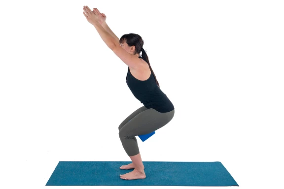 5 yoga asanas for toned thighs and hips