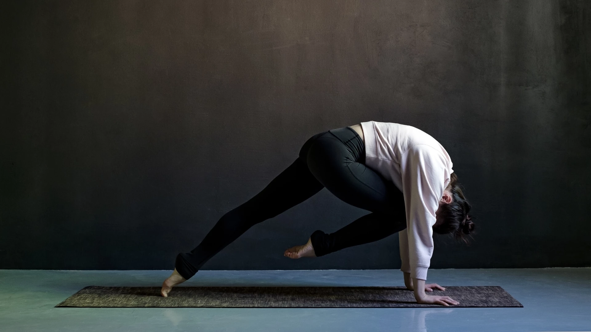 Yoga for Back Pain: What It Is, Poses and Positions, Benefits, and More |  Osmosis