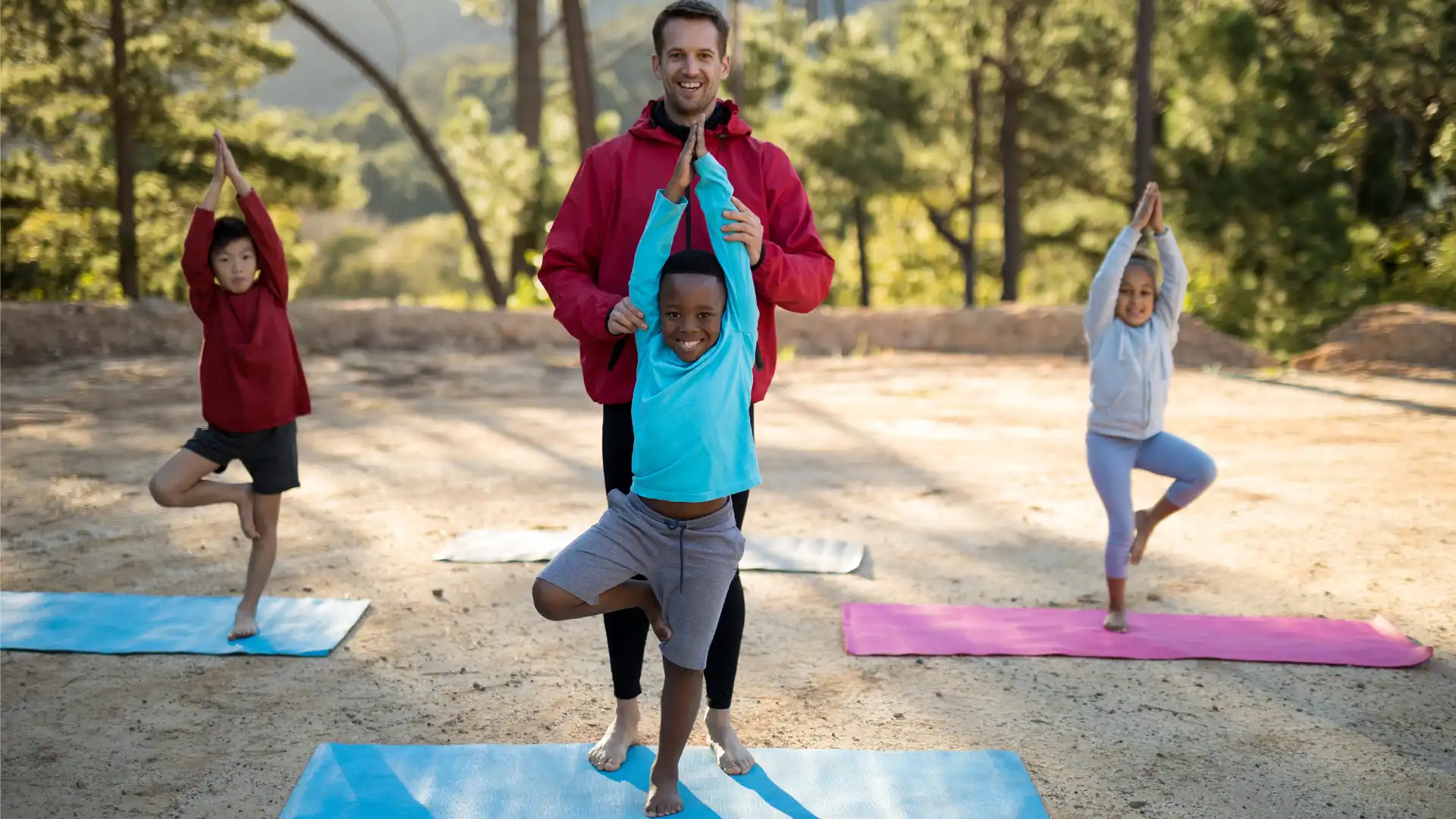 Amazon.com : Gaiam Kids Yoga Mat Exercise Mat, Yoga for Kids with Fun  Prints - Playtime for Babies, Active & Calm Toddlers and Young Children,  Animal Surprise, 3mm, 60