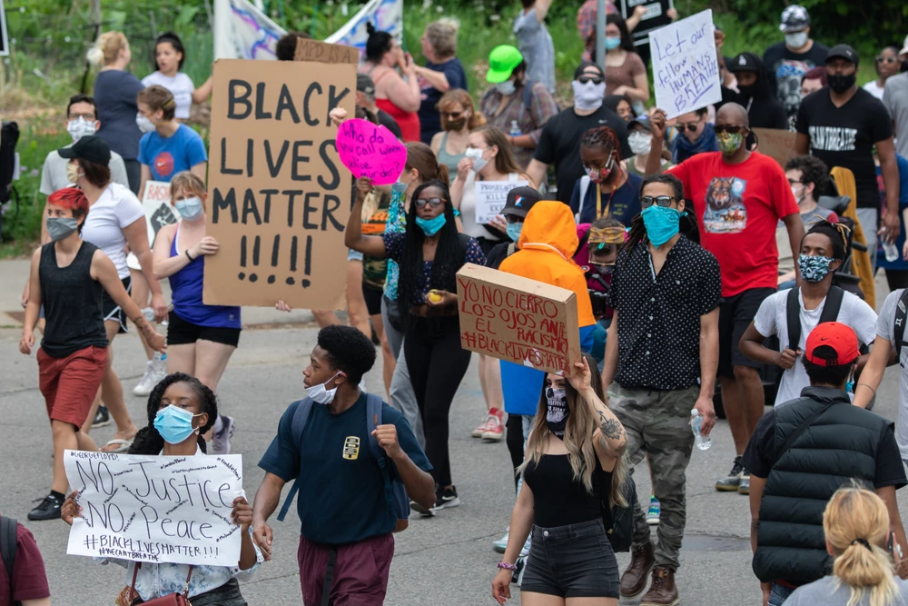 Minnesota_demonstration-black lives matter-death of George Floyd