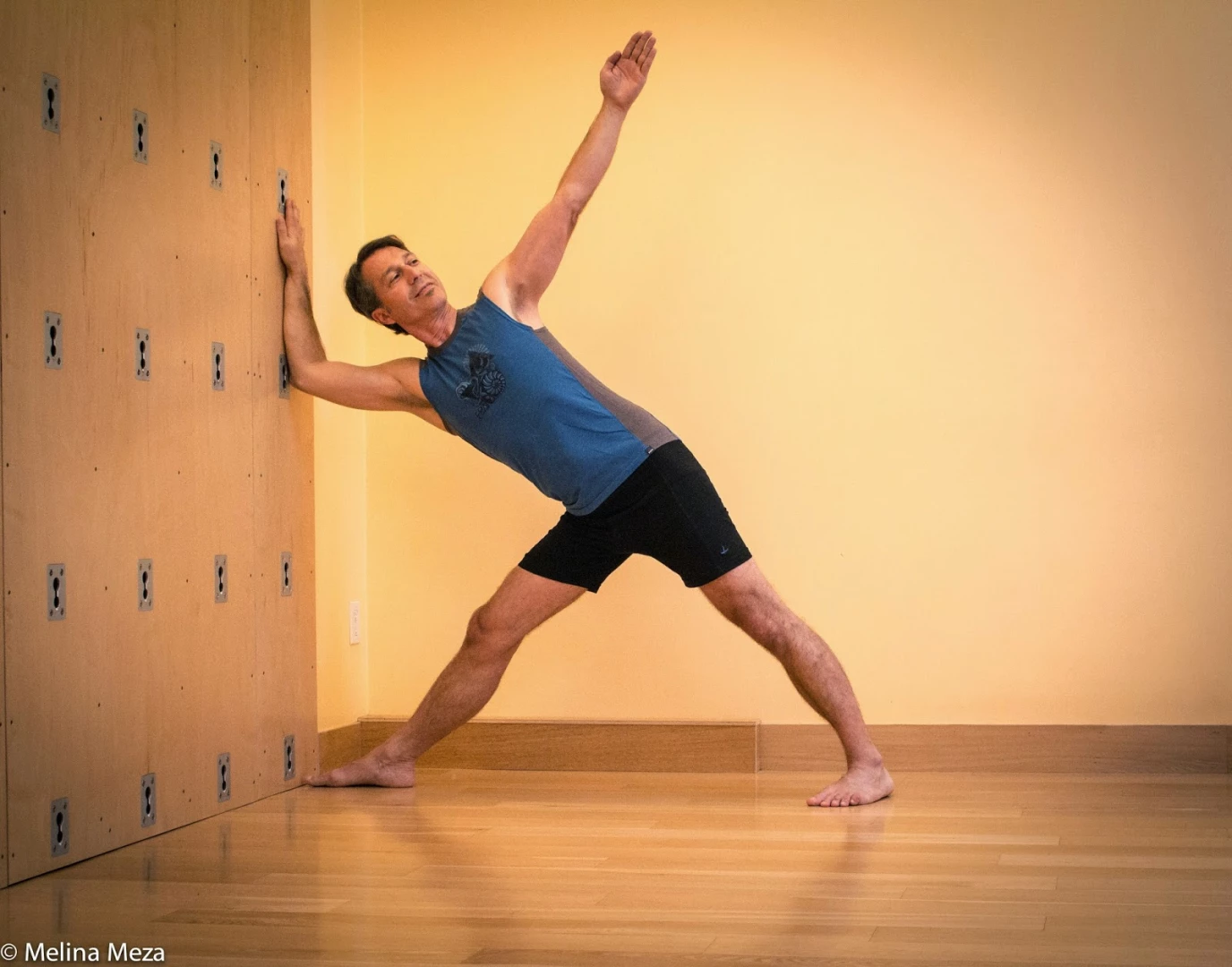 Trikonasana, Triangle pose, Strengthening pose, beginner's yoga, preparatory standing pose, yoga-at-the-wall, support in poses