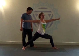 Warrior 2, Virabhadrasana 2, hip alignment in Warrior 2, gluteus Medius in Warrior 2, misalignments in Warrior 2