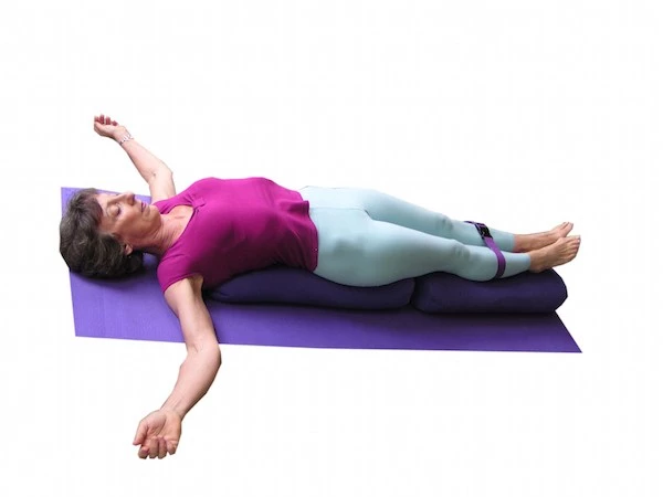 Stretches for Backbend: 19 Moves to Try - Elizabeth Vigen