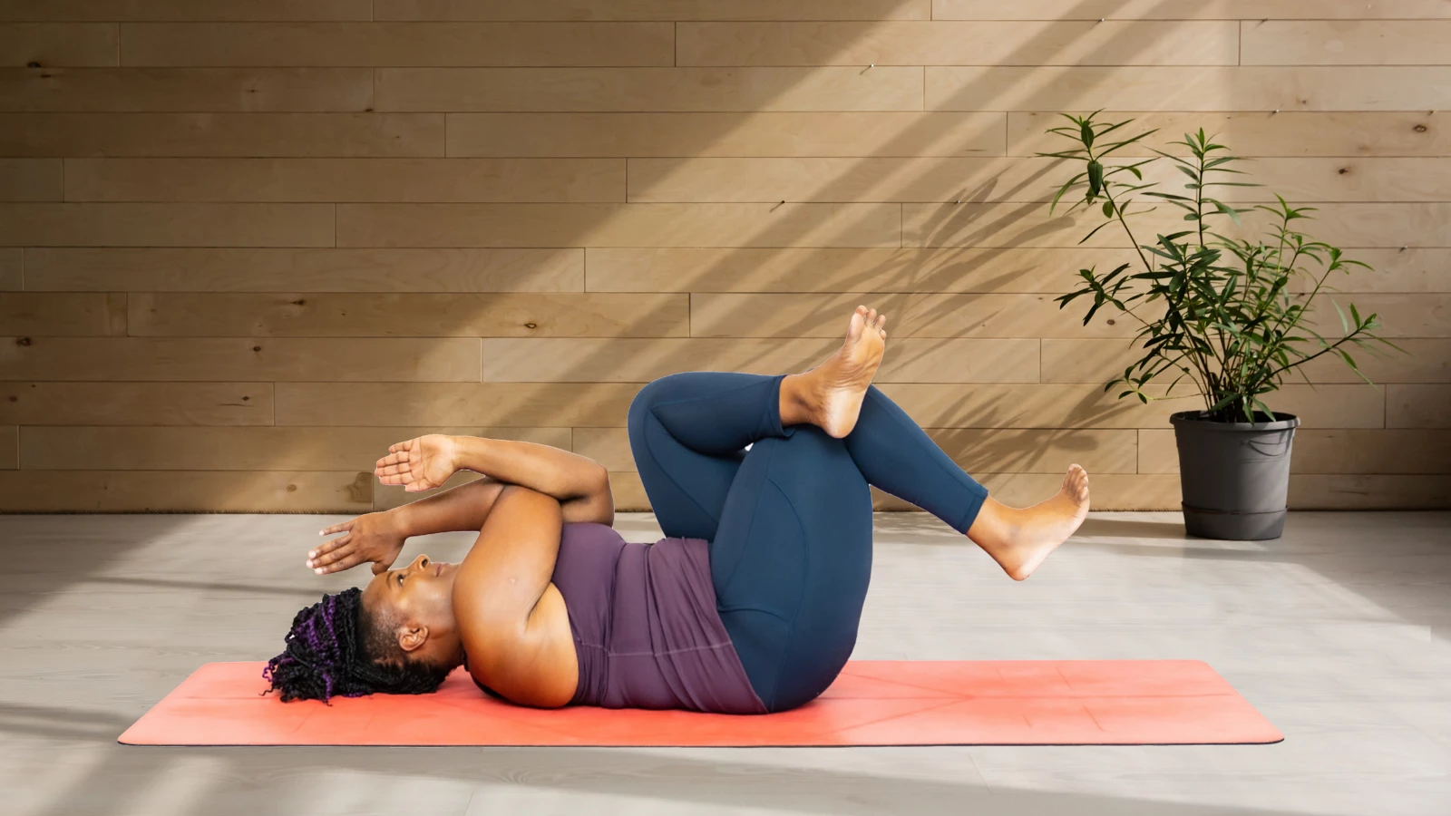 5 Yoga Poses To Strengthen Your Core Muscles