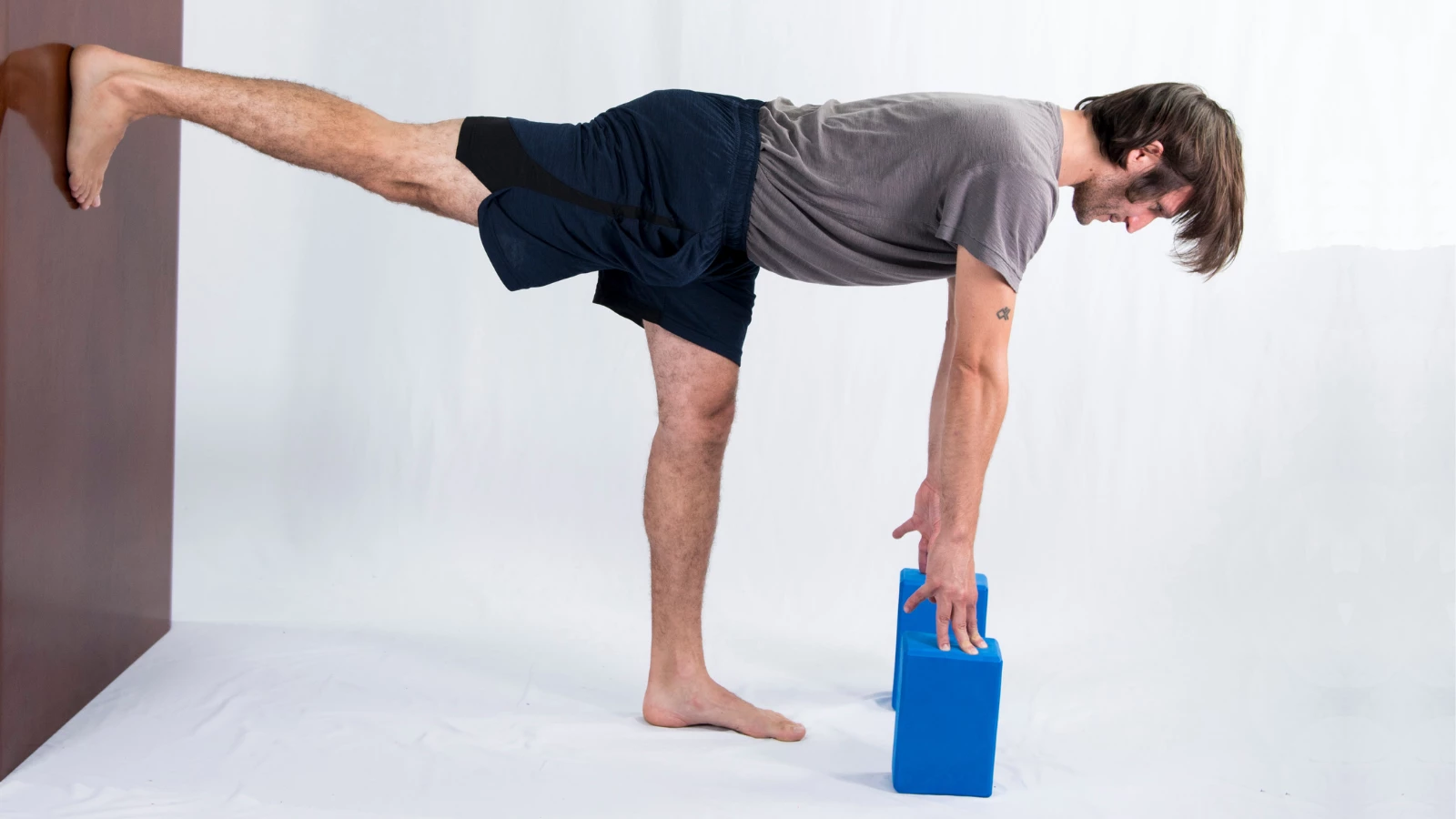 How Long To Hold Yoga Poses: A Guide - Man Flow Yoga