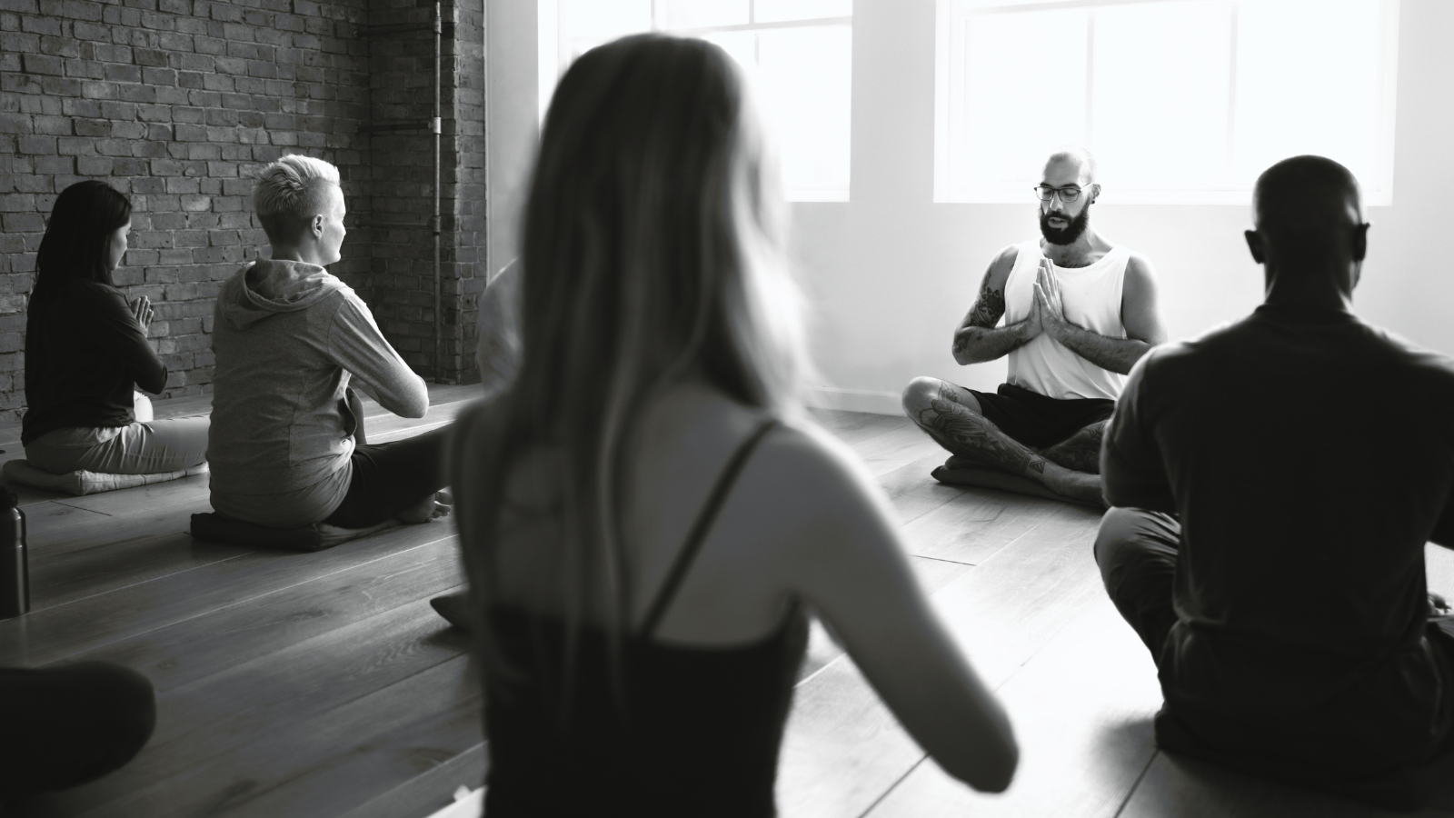 12 Keys to Teaching Trauma-Informed Yoga - YogaUOnline