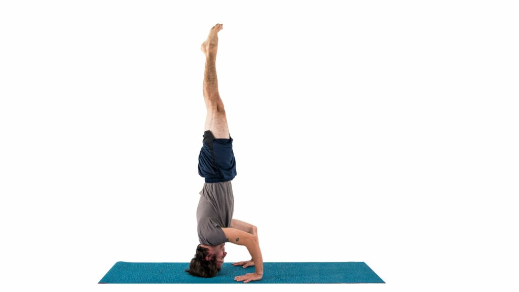 5-Minute Yoga Challenge: How to Practice Half a Headstand - YogaUOnline