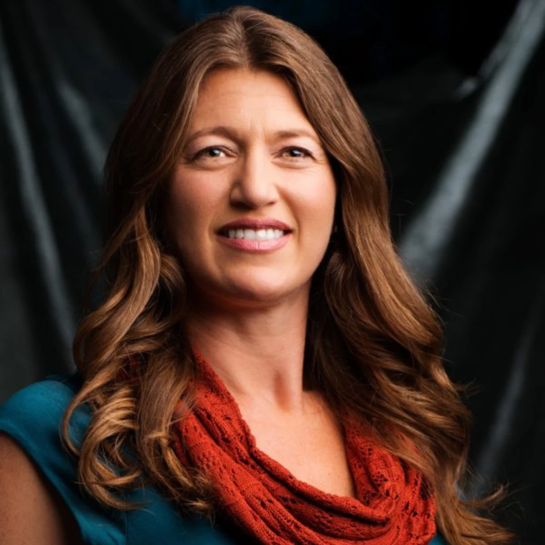 Dr. Arielle Schwartz